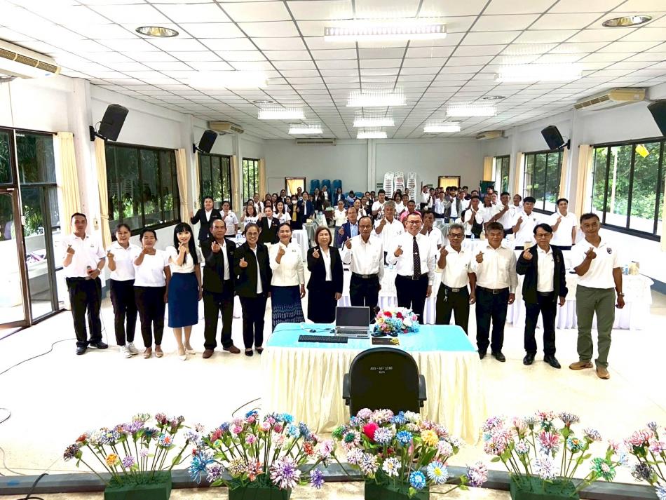 โครงการส่งเสริมพัฒนาบุคลากรและศึกษาดูงาน  เทศบาลตำบลกุดบาก ประจำปีงบประมาณ  พ.ศ. 2568 ในวันพุธ ที่  27  สิงหาคม พ.ศ. 2568